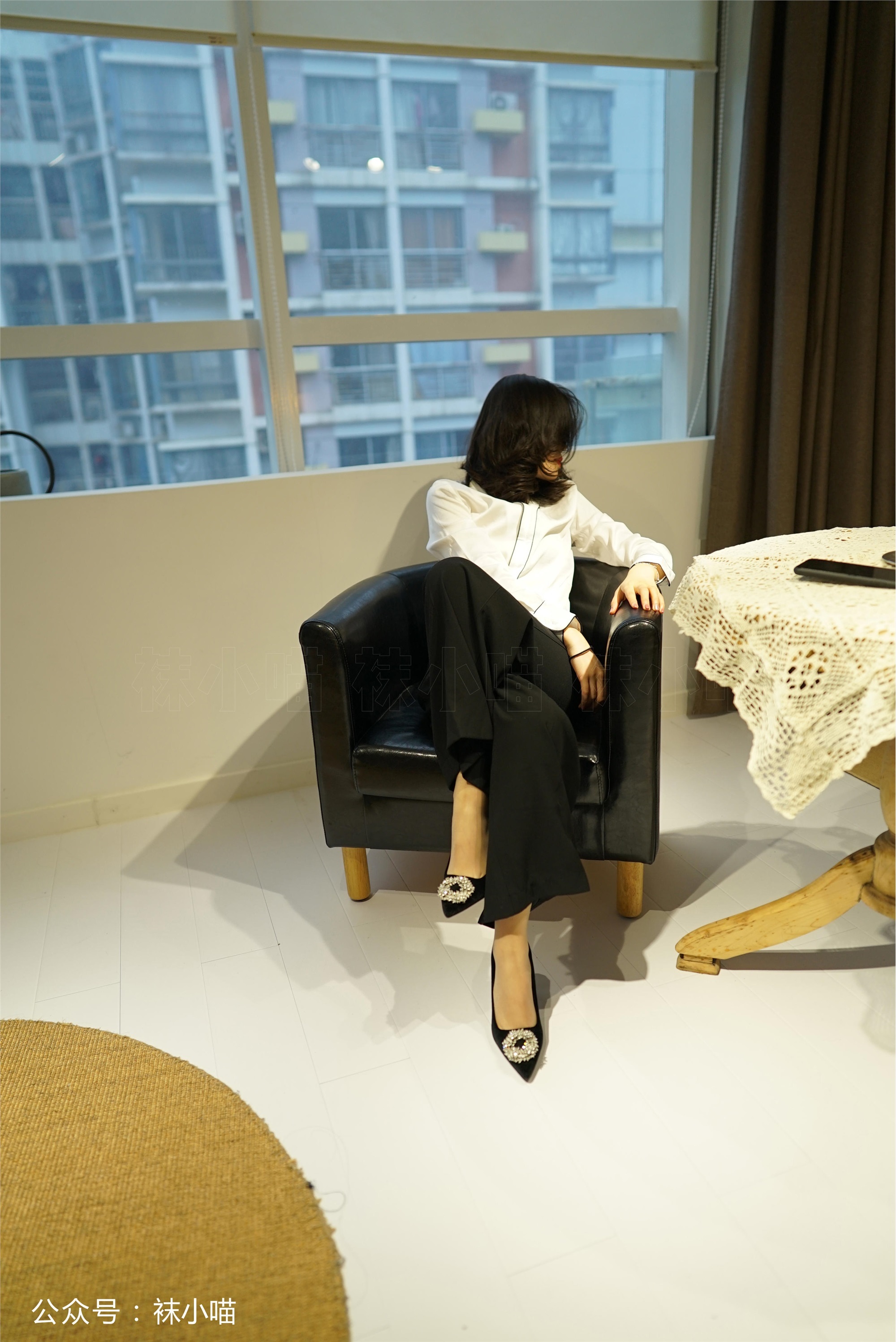 KittyWawa袜小喵  KT136《L总监的裤里丝》